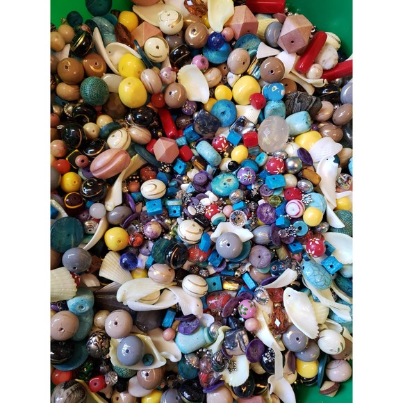 Beads lot for crafters and jewelry making 8 oz bag - Picture 7 of 7